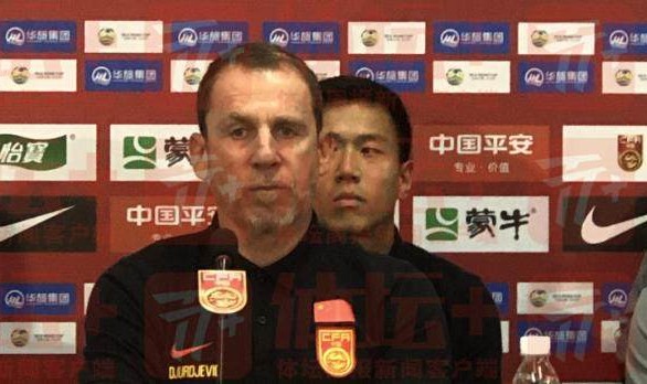 久尔杰维奇:全面了解球员情况 用聪明的方式踢球